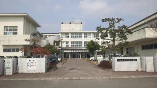 【周辺】　宮崎市立赤江東中学校：314m